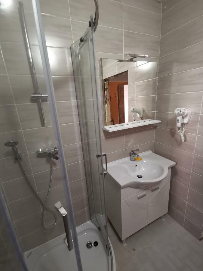 Apartmani Vukusic Promajna Bagian luar foto